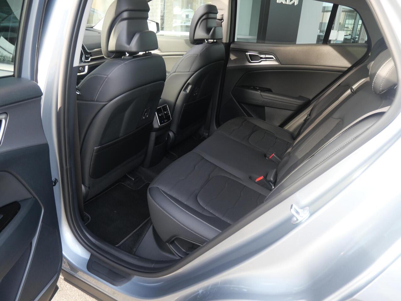 KIA SPORTAGE 1.6 T-GDi Plug-in Hybrid AWD DynamicPlusLine | Schuif/kantel | Navi | Camera | Stoel/stuur verwarming | Elektrische stoelen