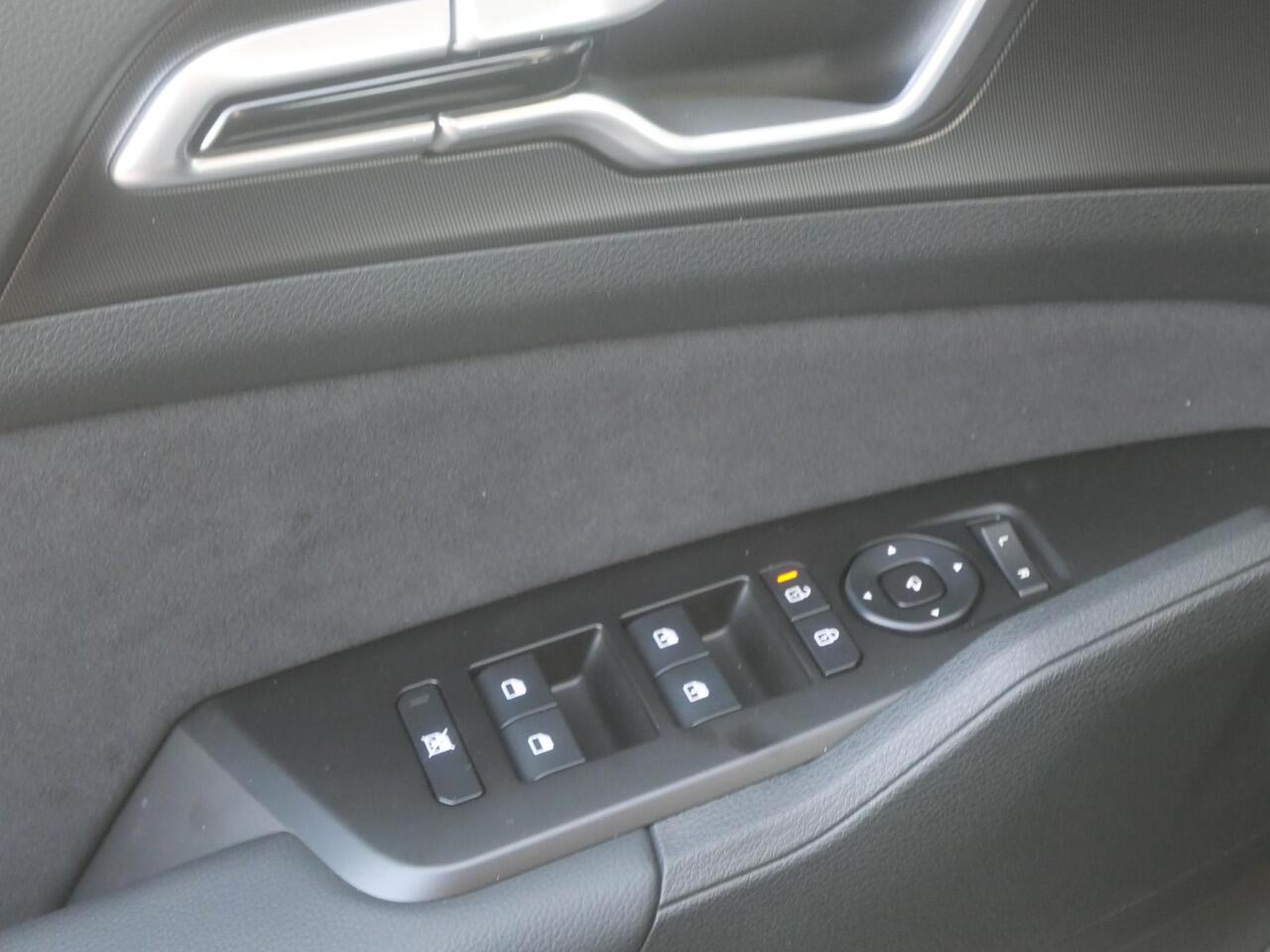 KIA SPORTAGE 1.6 T-GDi Hybrid GT-Line | Schuif/kantel | Navi | Clima | Camera | Carplay