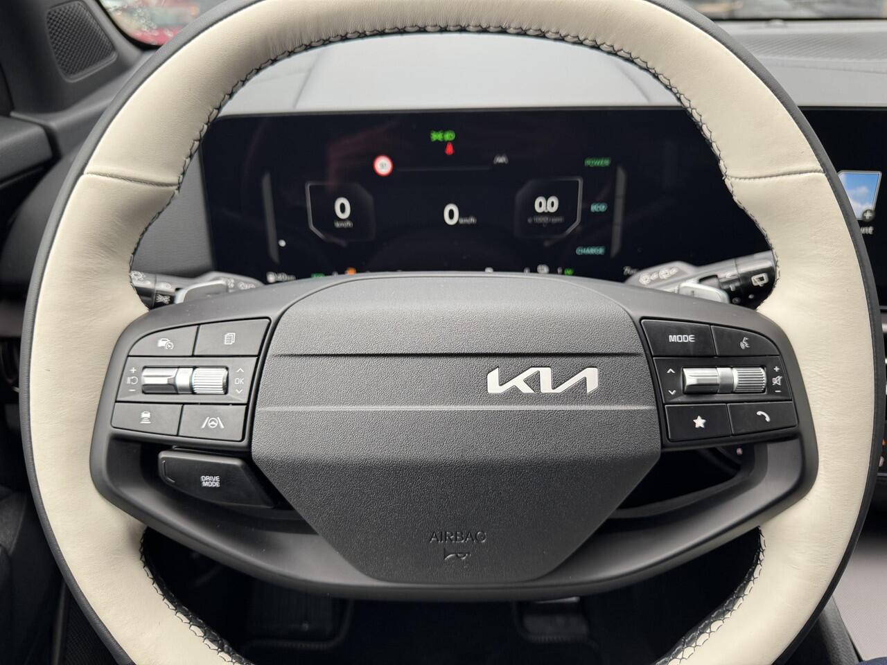 KIA SPORTAGE 1.6 T-GDi Plug-in Hybrid GT-Line Two-Tone | Nu ¤2.000,- voordeel! Nu tijdelijk extra scherp geprijsd!