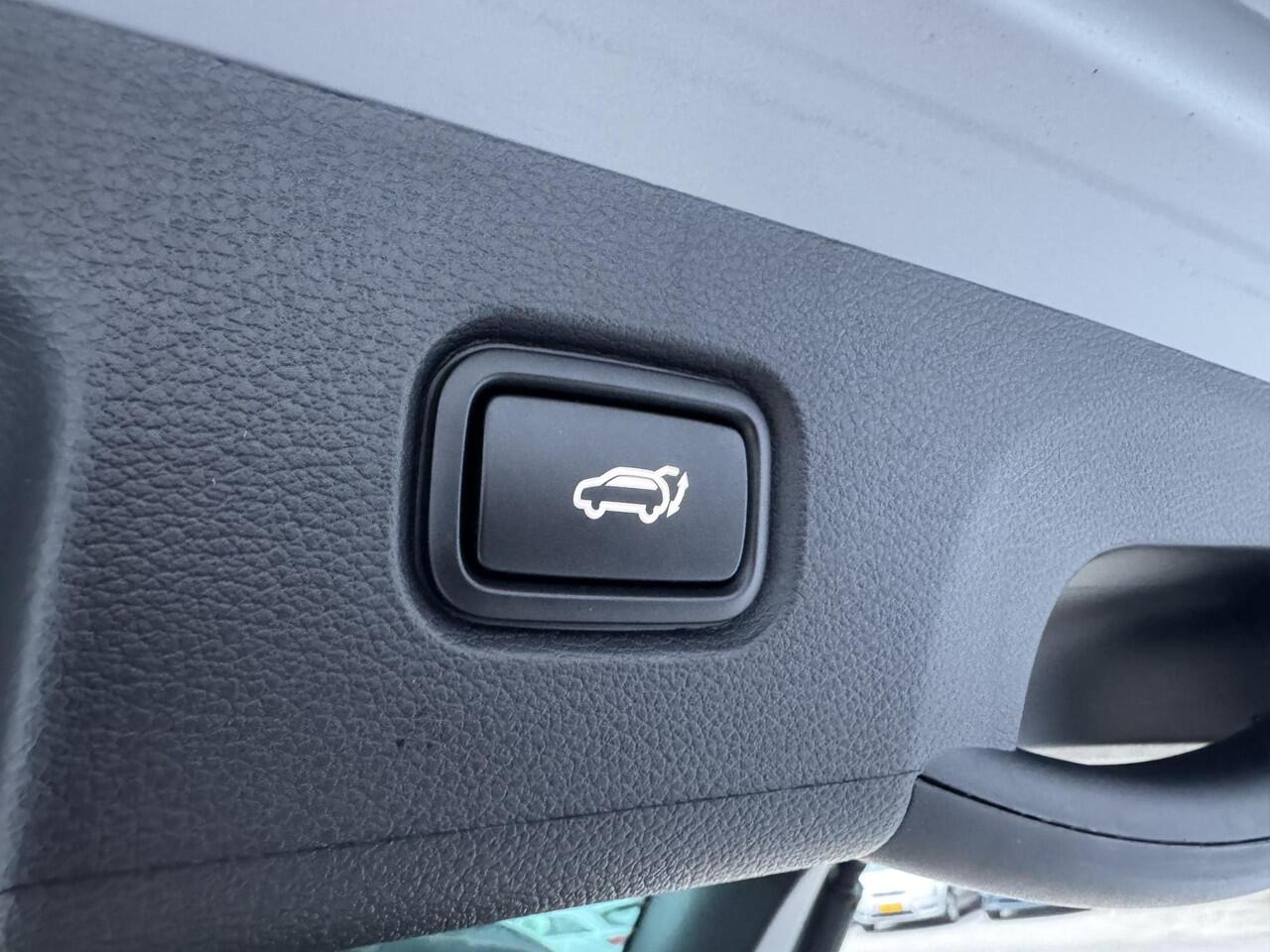 KIA SPORTAGE 1.6 T-GDi Plug-in Hybrid DynamicPlusLine PHEV | Trekhaak | 1210kg Trekgewicht | Panoramadak | Stoel&Stuurverw.