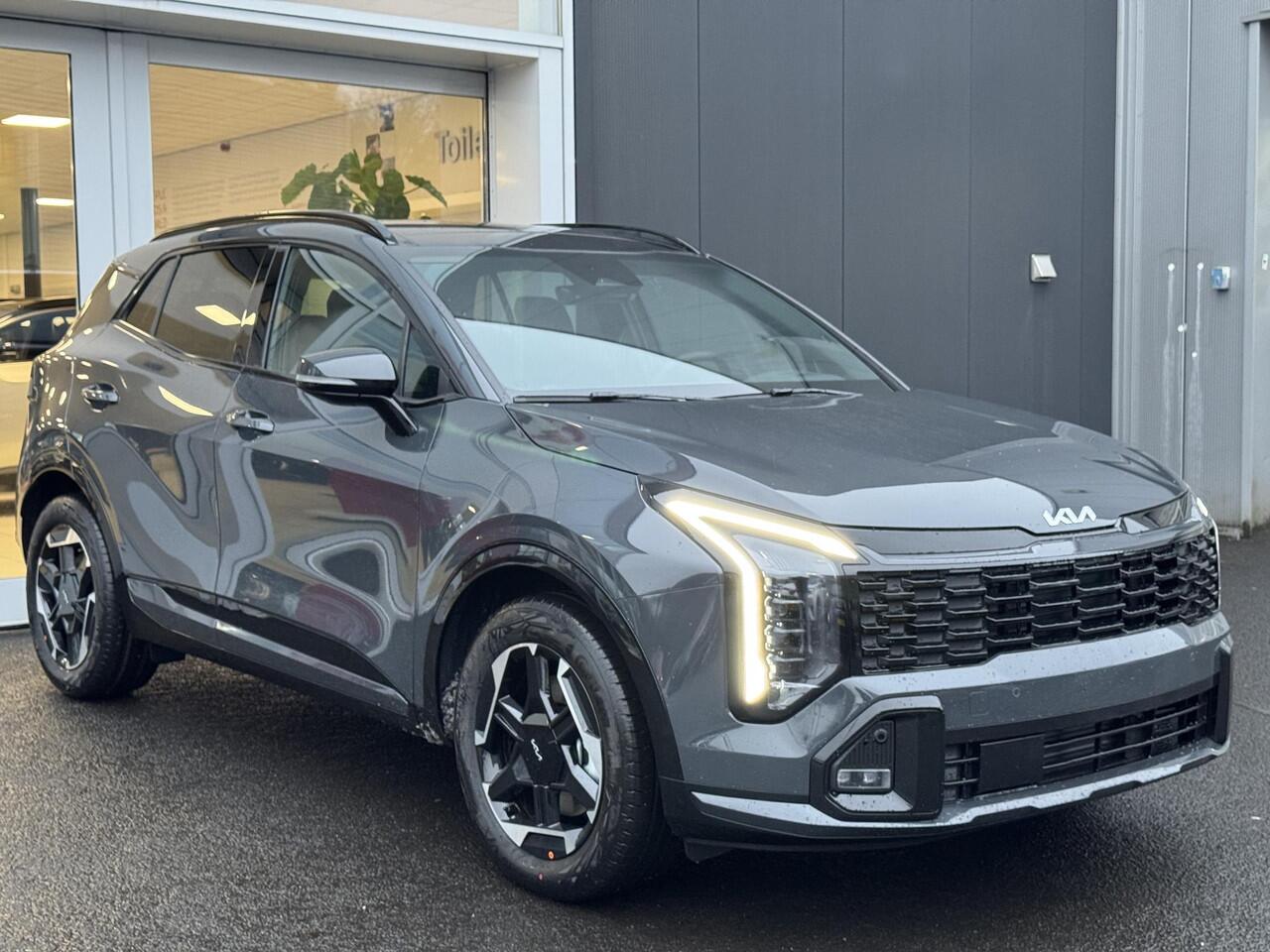 KIA SPORTAGE 1.6 T-GDi Hybrid GT-Line Direct Leverbaar! Rijklaarprijs incl.Met lak ¤.45.850,= Prijs inclusief alle lopende Kia Acties