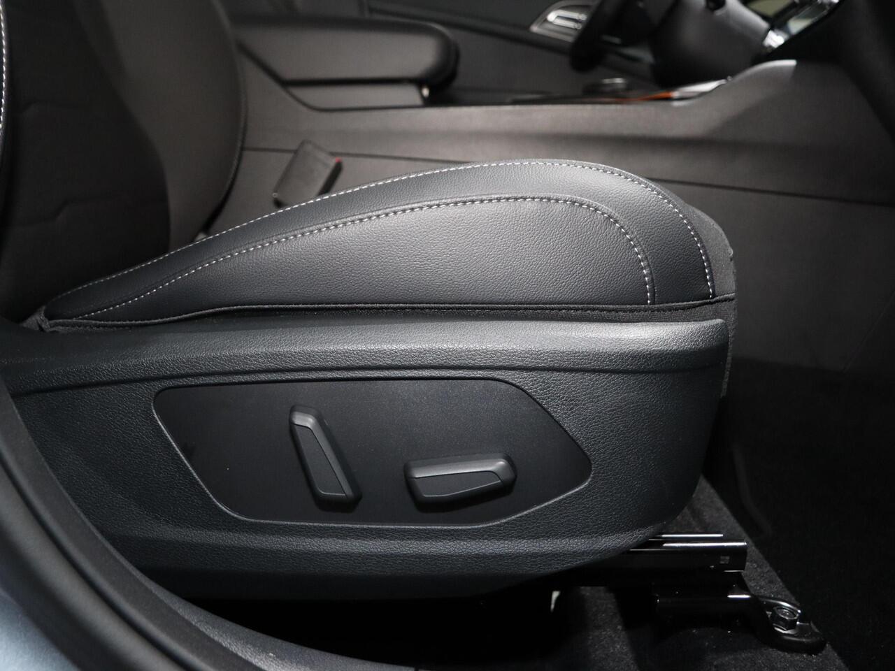 KIA SPORTAGE 1.6 T-GDi MHEV DynamicPlusLine | Panoramadak | Full LED matrix | Privacy glass | Stuurwielverwarming | Dodehoekassistentie | Stoelverwarming voor en achter |