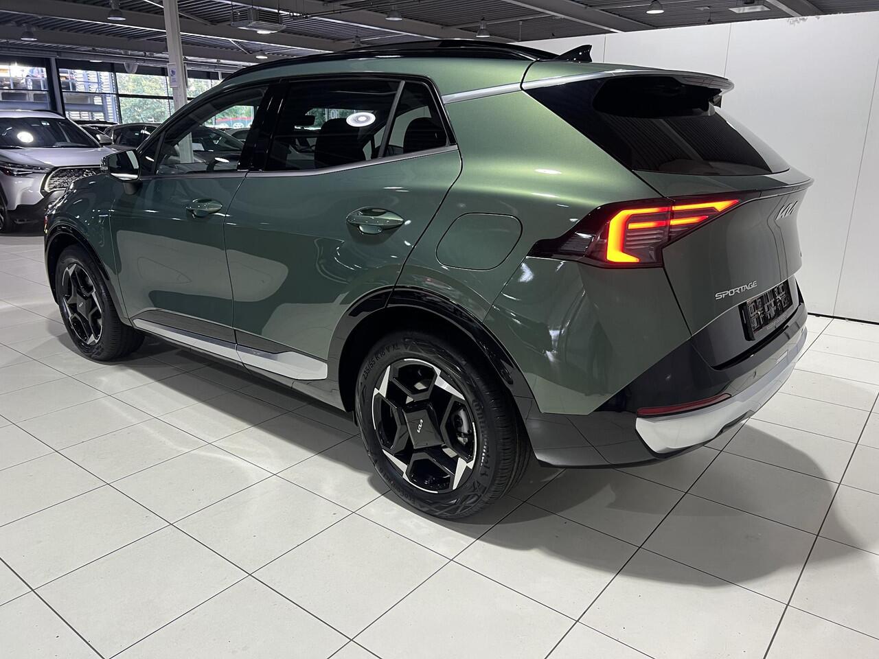 KIA SPORTAGE 1.6 T-GDi Hybrid DynamicPlusLine Facelift model. Nu met 2.000 euro korting !