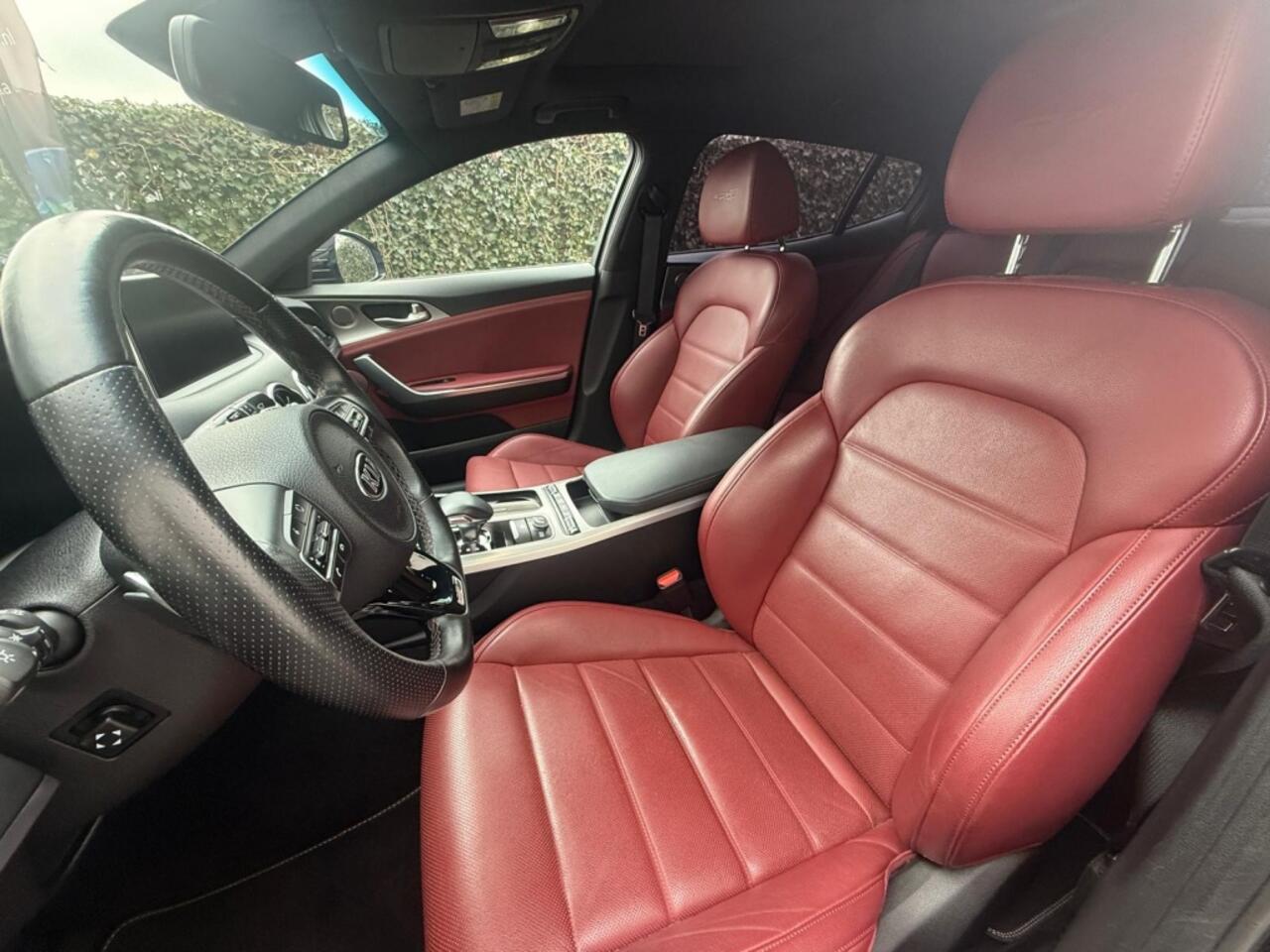 KIA Stinger 2.0 T-GDI GT-Line