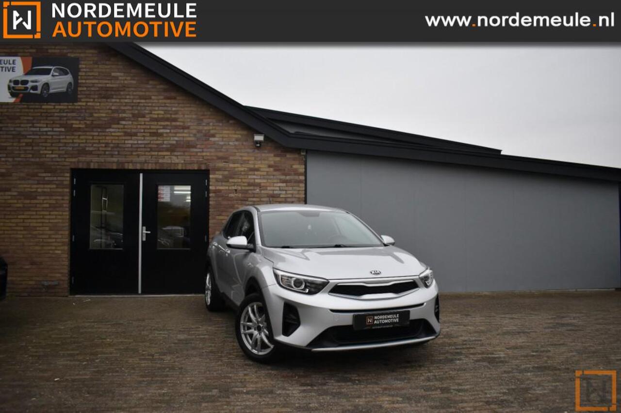 KIA Stonic 1.2 MPI DESIGN ED. Apple Carplay, LMV