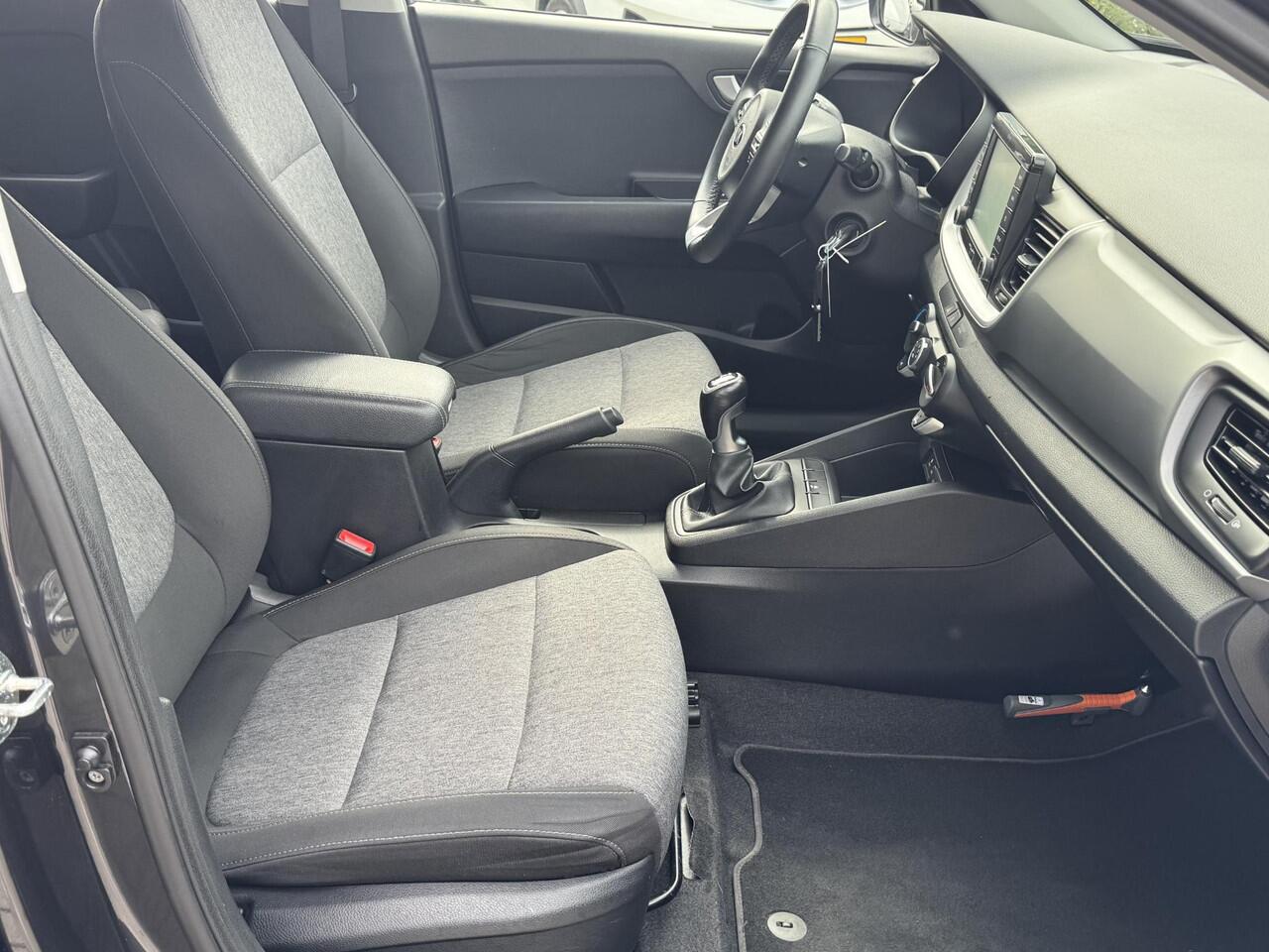 KIA Stonic 1.0 T-GDi ComfortPlusLine Navigator Trekhaak|Nav|Lmv