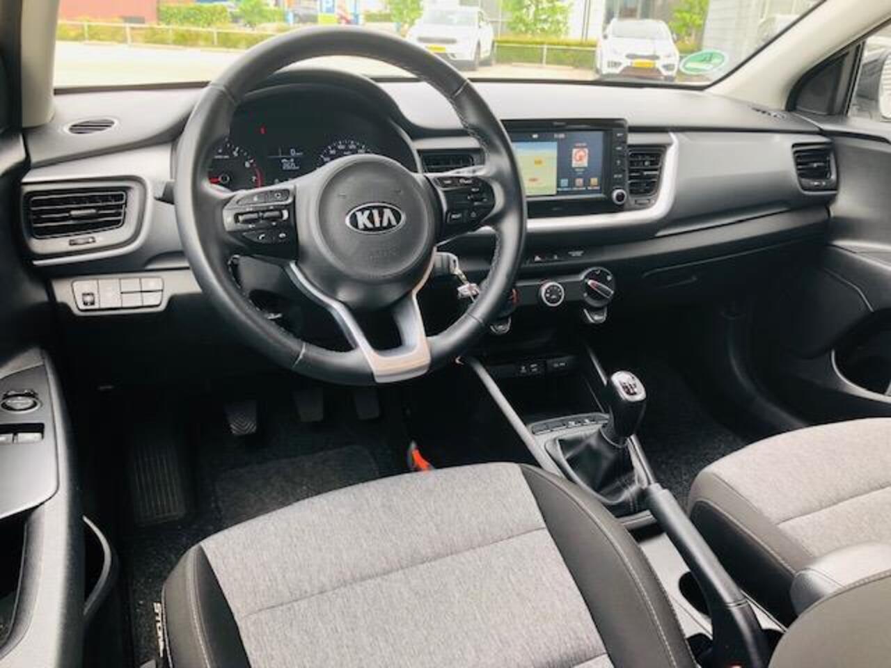 KIA Stonic 1.0 T-GDi DynamicLine | Navigatie | Airco | Dealerauto |