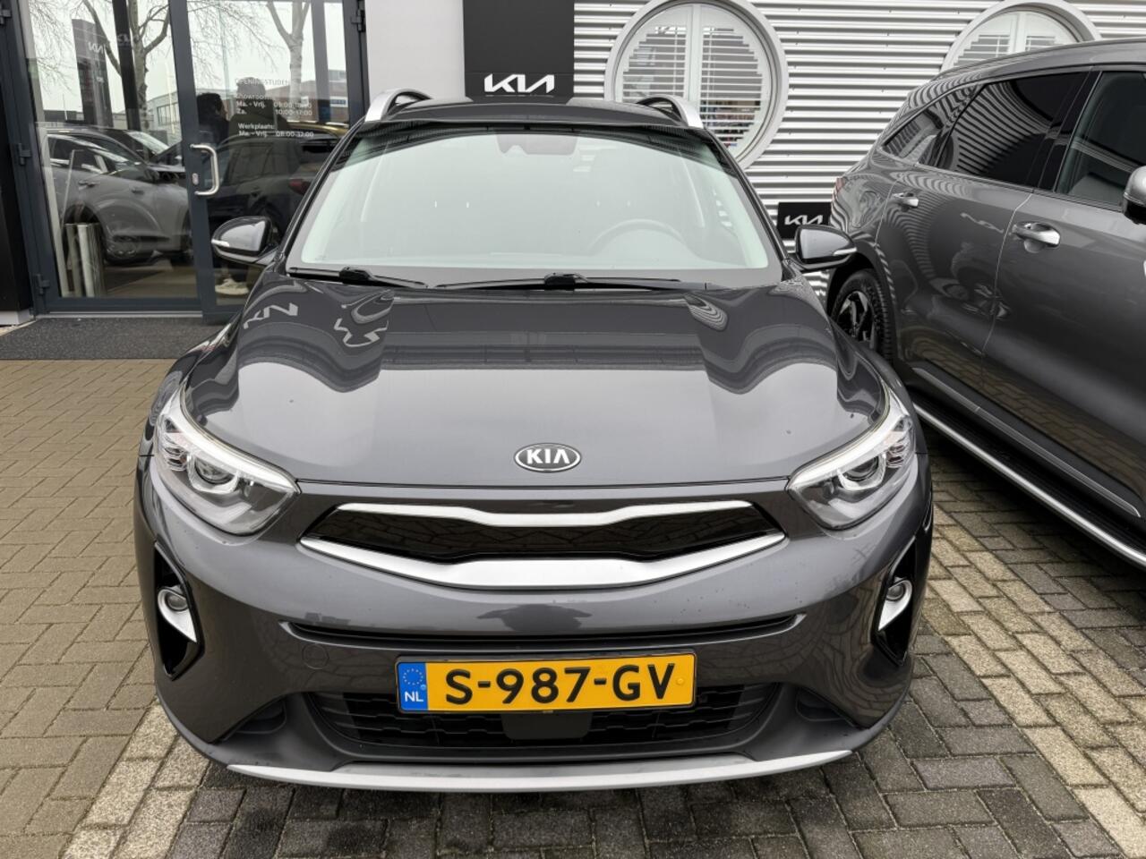 KIA Stonic 1.0 T-GDi DynamicPlusLine Navi + Camera - ZEER COMPLEET