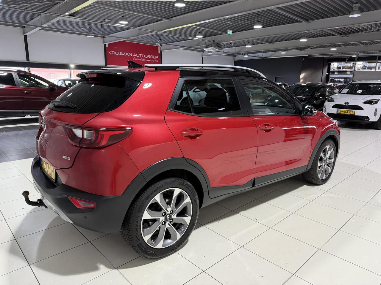 KIA Stonic 1.0 T-GDi DynamicLine AUTOMAAT, Trekhaak, Apple Carplay/Android Auto, Navigatie, Camera.