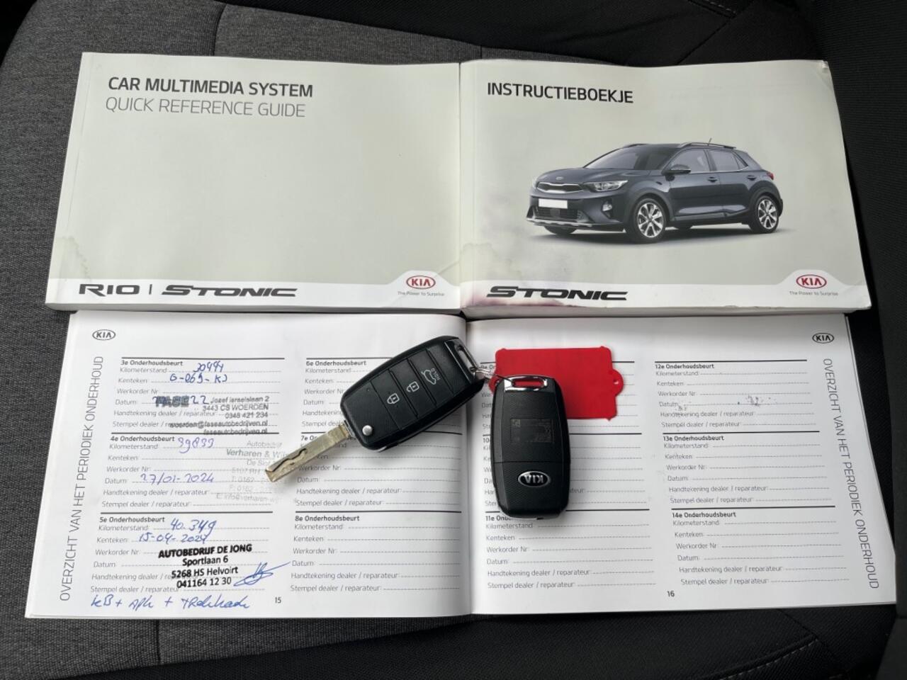 KIA Stonic 1.0 T-GDI COMFORTLINE / CARPLAY / TREKHAAK / AIRCO / LED