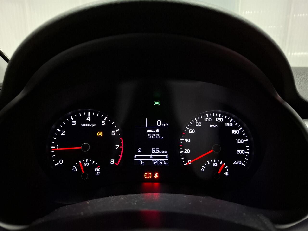 KIA Stonic 1.0 T-GDi DynamicLine Apple Carplay/Android Auto, Navigatie, Camera.