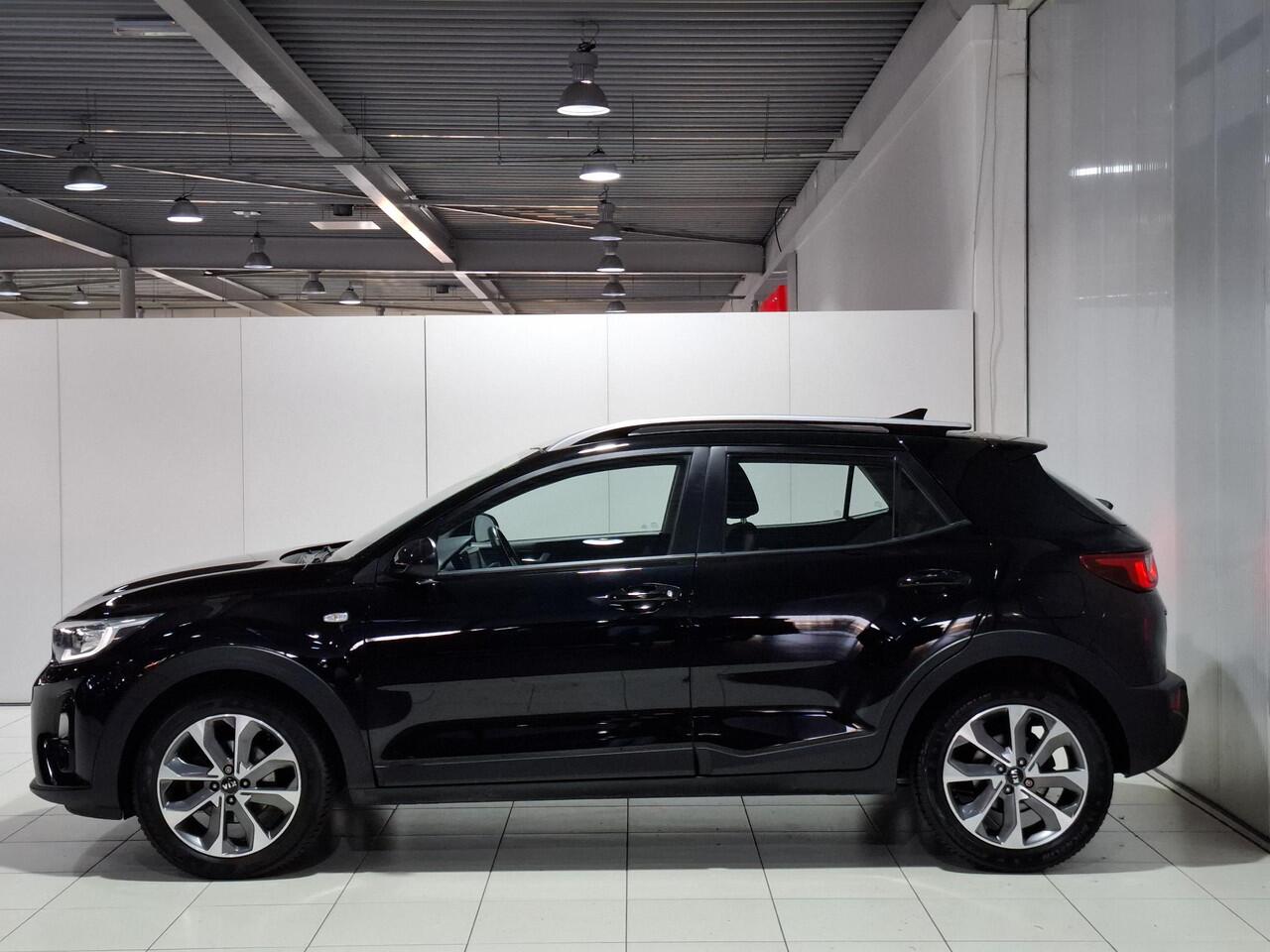 KIA Stonic 1.0 T-GDi DynamicLine Apple Carplay/Android Auto, Navigatie, Camera.