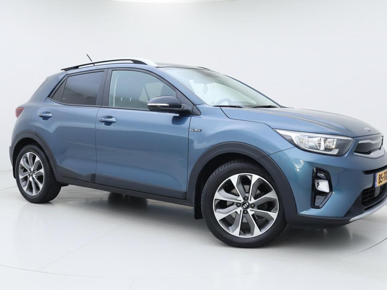 KIA Stonic 1.0 T-GDi DynamicPlusLine | Clima | Cruise | Multimedia/Navi | Trekhaak | PDC + Camera |