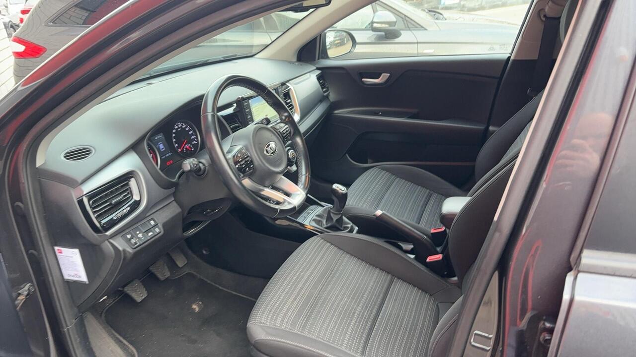 KIA Stonic 1.0 T-GDi DynamicLine KEYLESS / CARPLAY / CAMERA / NAVI / CLIMA / PDC / BLUETOOTH / CRUISE / NL-AUTO