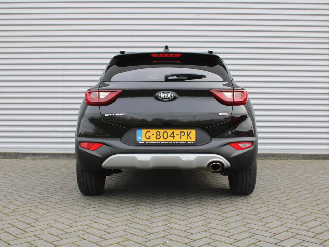 KIA Stonic 1.0 T-GDi DynamicPlusLine | Camera | 17" LM | Navi | Cruise | Clima | Keyless | Apple Carplay/Android Auto | All seasons |