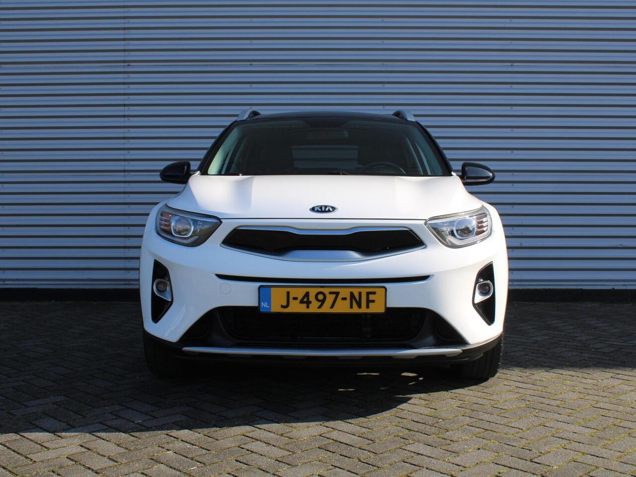 KIA Stonic 1.0 T-GDi Sports Edition | 17" LM | Airco | Cruise | Camera | Navi |