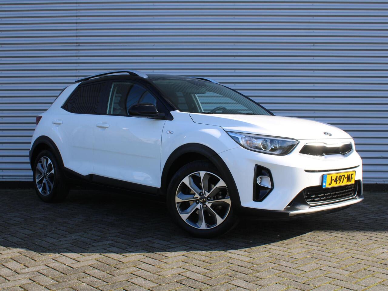 KIA Stonic 1.0 T-GDi Sports Edition | 17" LM | Airco | Cruise | Camera | Navi |