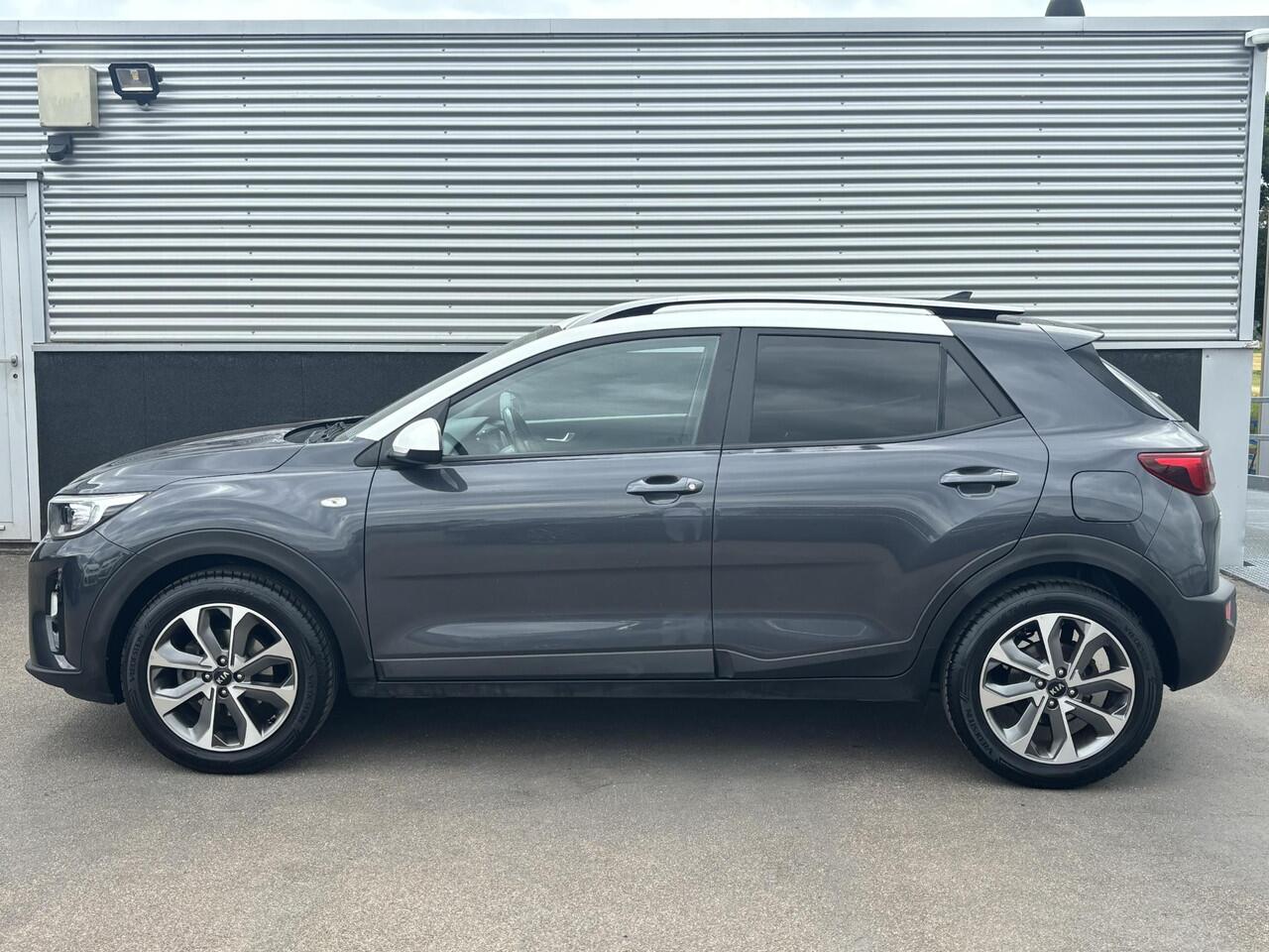 KIA Stonic 1.0 T-GDi Sports Edition Navigatie, Half/leder, LMV, Privacy glass, Nieuw geleverd en dealeronderhouden, Achteruitrijcamera, Cruise control