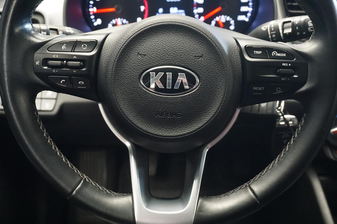 KIA Stonic 1.0 T-GDi 100PK/Trekhaak/17Inch./Camera/ DynamicLine