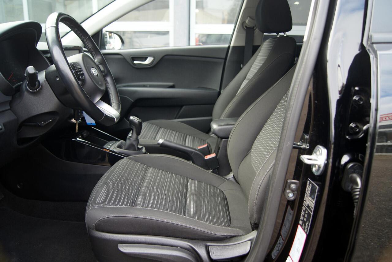 KIA Stonic 1.0 T-GDi DynamicLine Pdc,Clima,Carplay,RIJKLAARPRIJS!!