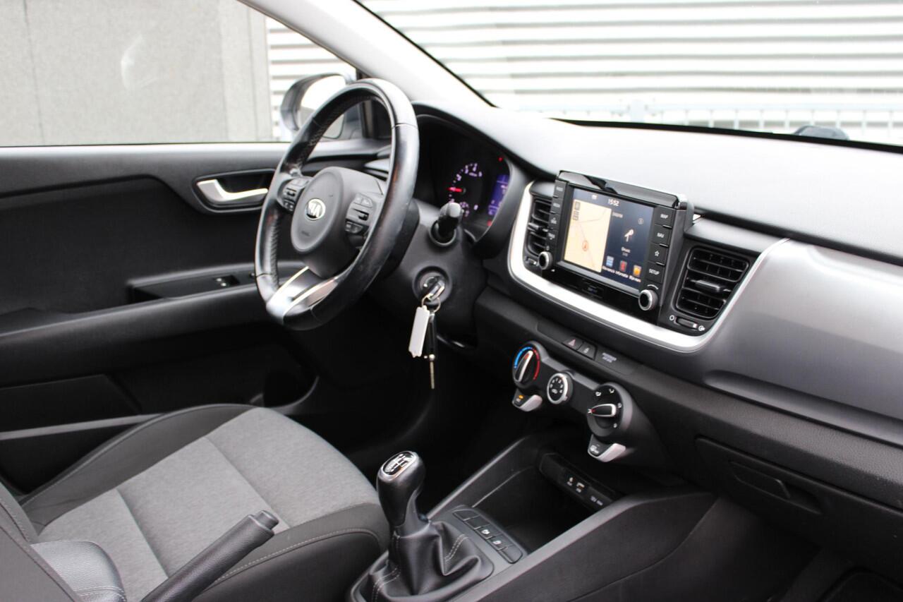 KIA Stonic 1.0 T-GDi DynamicLine Navigatie / Camera / Trekhaak