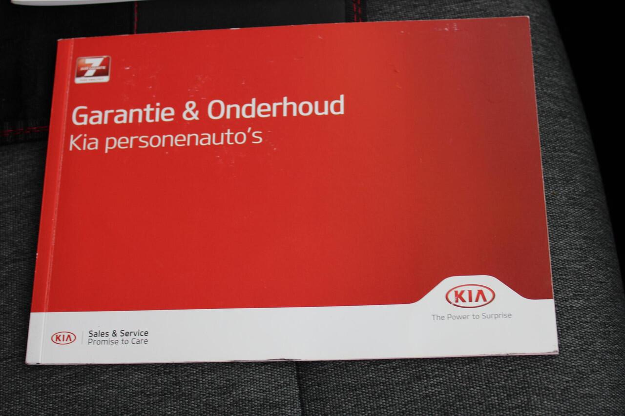 KIA Stonic 1.0 T-GDi DynamicLine Navigatie / Camera / Trekhaak