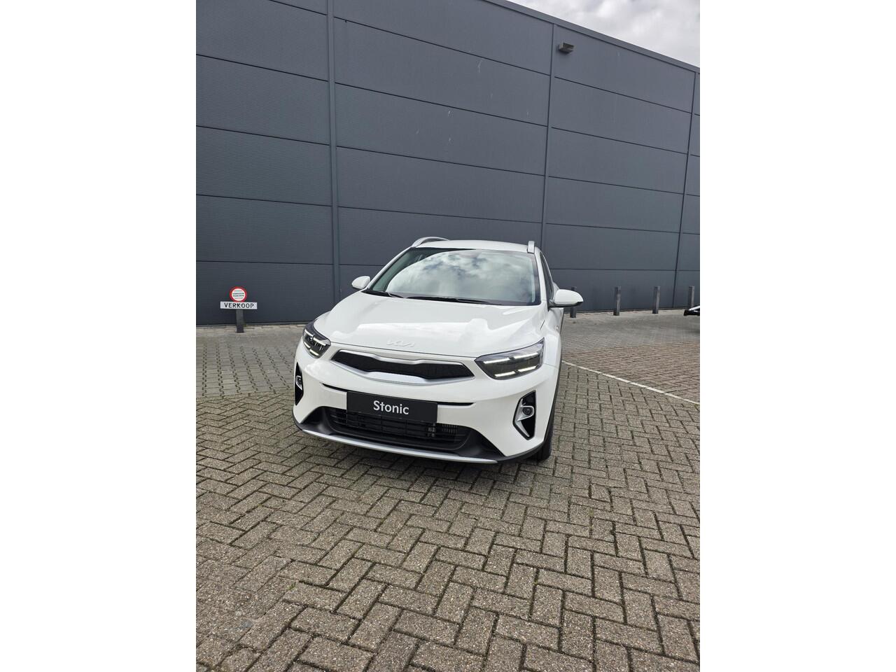 KIA Stonic DynamicLine MY25 1.0 T-GDi MHEV (100pk) 1.0 T-GDi ComfortLine Kia Stonic DynamicLine MY25 1.0 T-GDi MHEV (100pk)