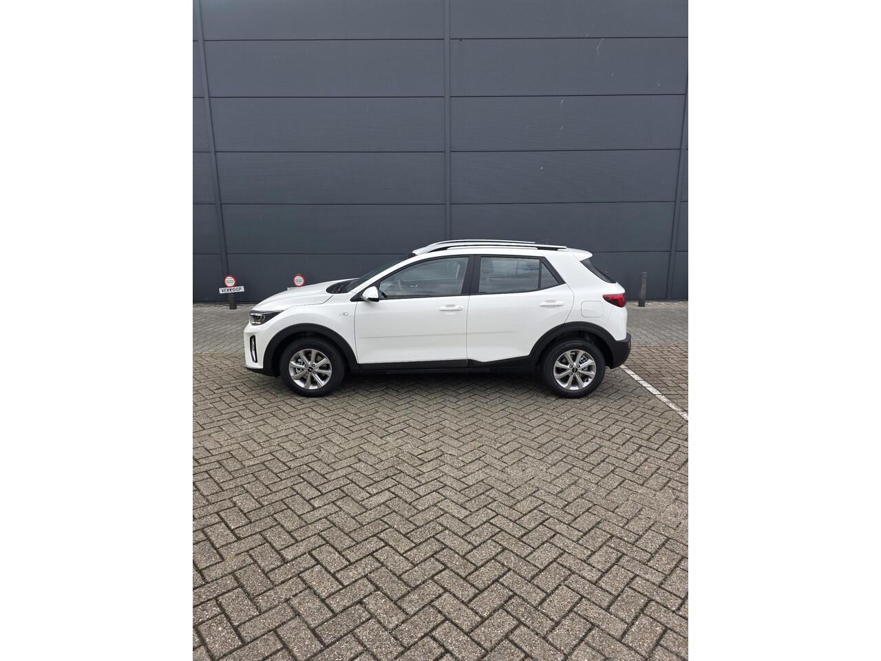 KIA Stonic DynamicLine MY25 1.0 T-GDi MHEV (100pk) 1.0 T-GDi ComfortLine Kia Stonic DynamicLine MY25 1.0 T-GDi MHEV (100pk)