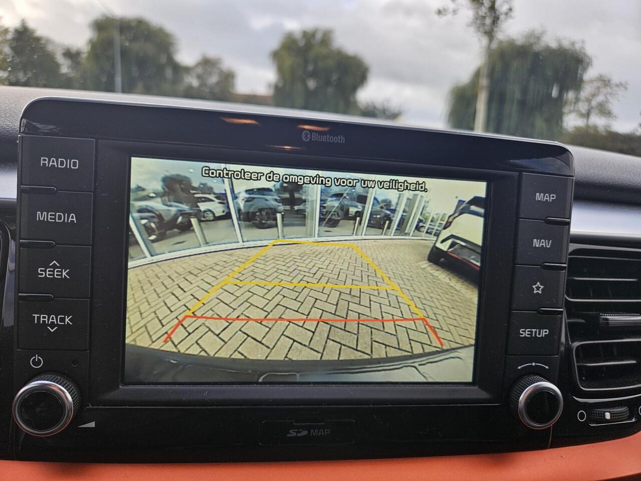 KIA Stonic 1.0 T-GDi Sports Edition LM velgen, airco, acteruitrij camera, uniek interieur, nieuw geleverd, dealer onderhouden.