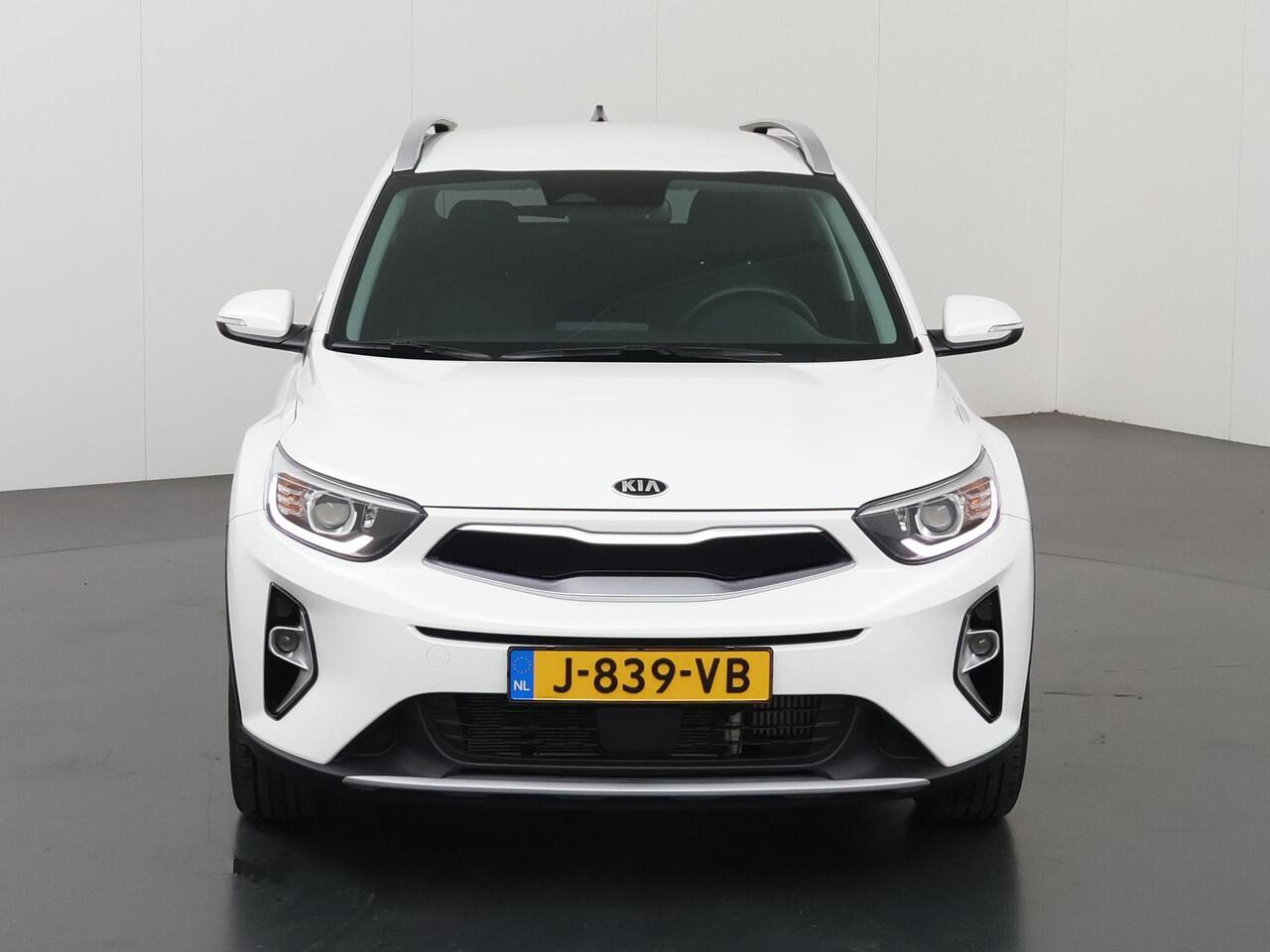 KIA Stonic 1.0 T-GDi MHEV DynamicPlusLine | Navigatie | Parkeercamera | Climate Control | Keyless Go |