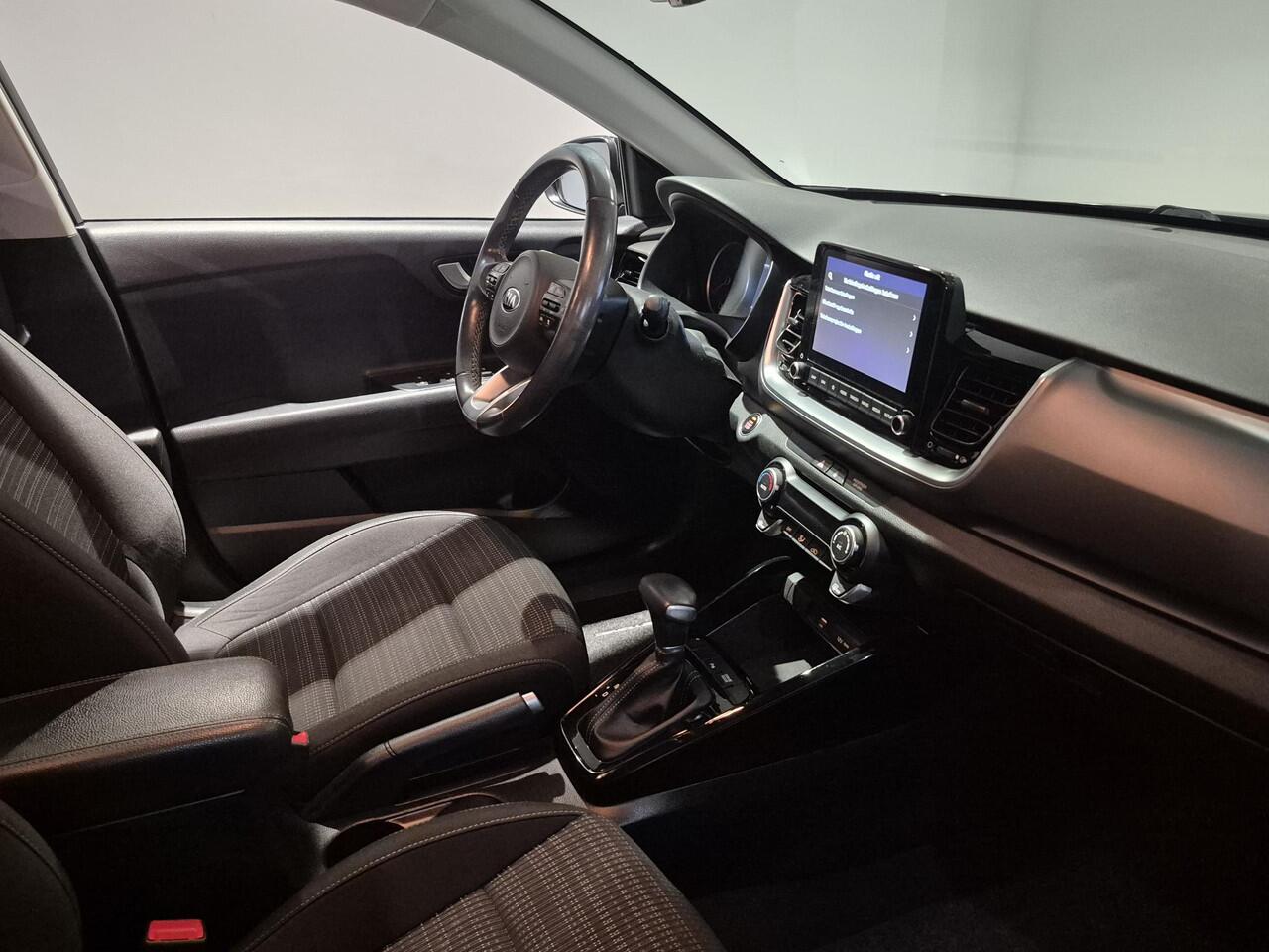 KIA Stonic 1.0 Automaat T-GDI MHEV | Navigatie | Climate control | Camera