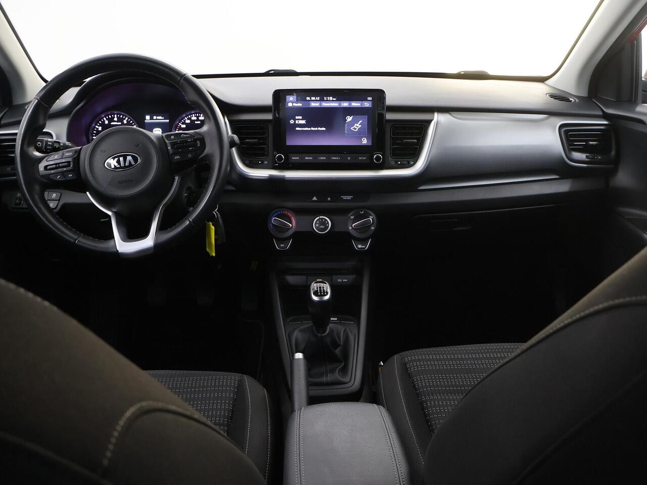 KIA Stonic 1.0 T-GDi MHEV DynamicLine | Navigatie | Parkeercamera | Cruise Control |