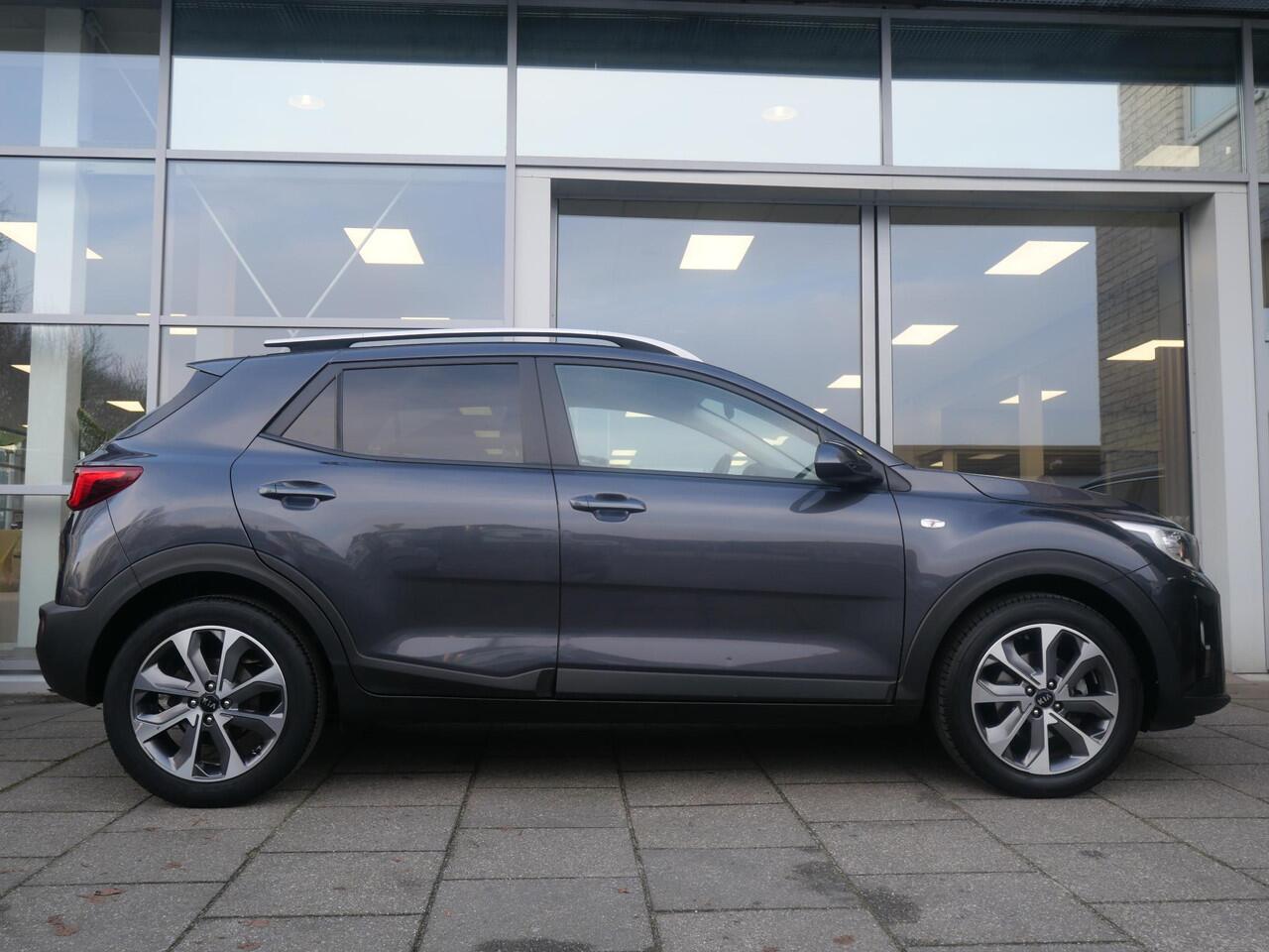 KIA Stonic 1.0 T-GDi Sports Edition | Navi | Carplay | 17" Velgen | Camera |