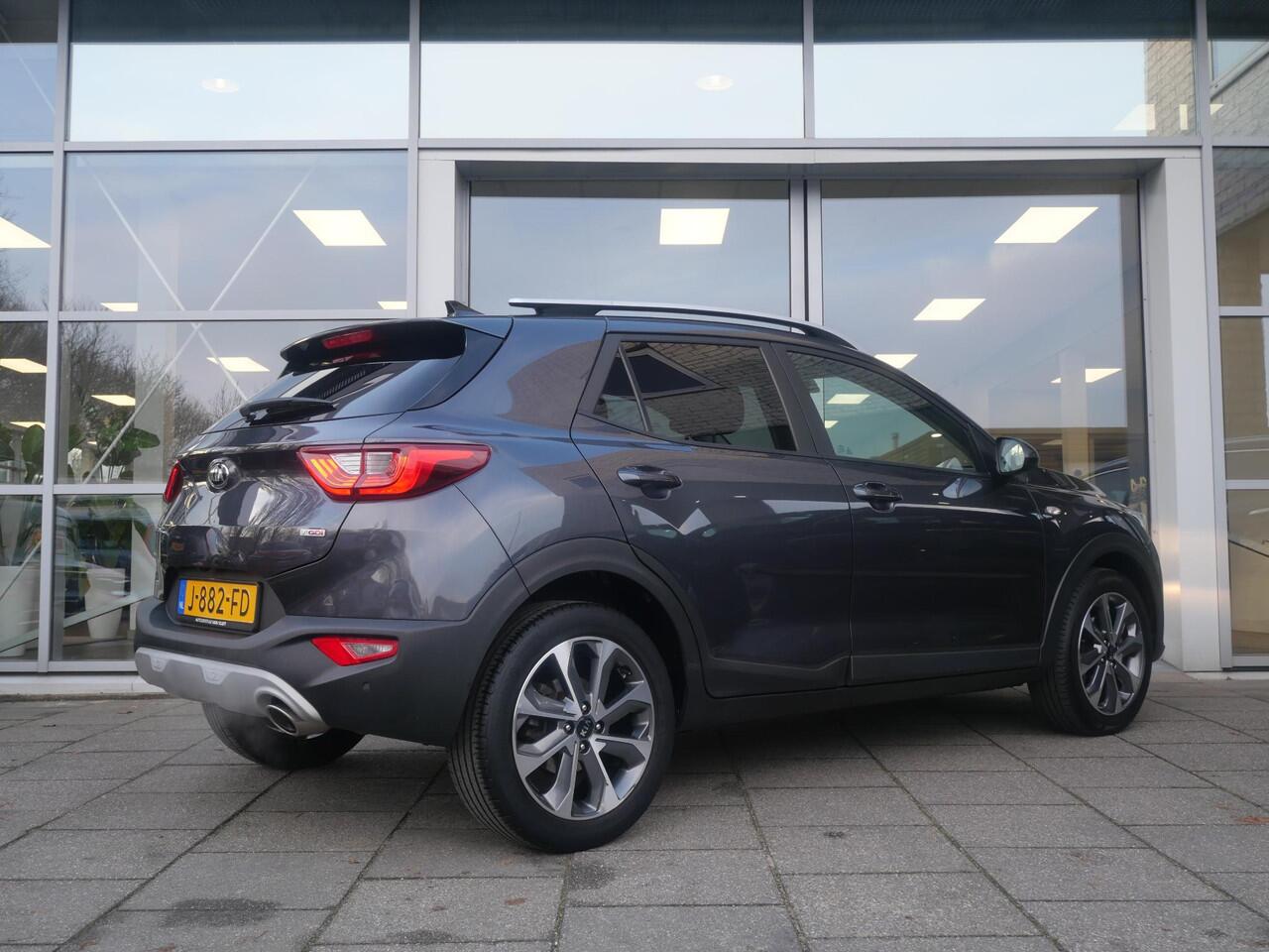 KIA Stonic 1.0 T-GDi Sports Edition | Navi | Carplay | 17" Velgen | Camera |