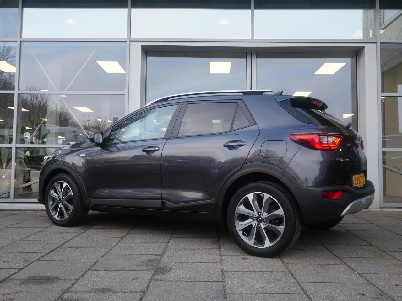 KIA Stonic 1.0 T-GDi Sports Edition | Navi | Carplay | 17" Velgen | Camera |