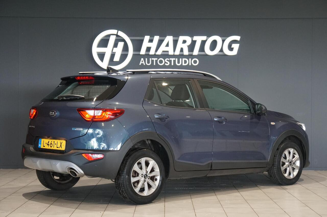 KIA Stonic 1.0 T-GDi MHEV DynamicLine + CAMERA / NAVIGATIE / CARPLAY