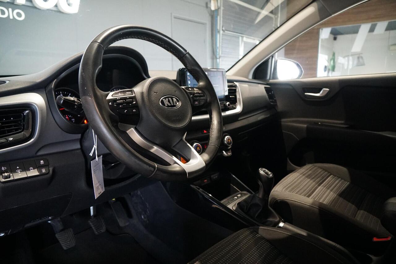 KIA Stonic 1.0 T-GDi MHEV DynamicLine + CAMERA / NAVIGATIE / CARPLAY