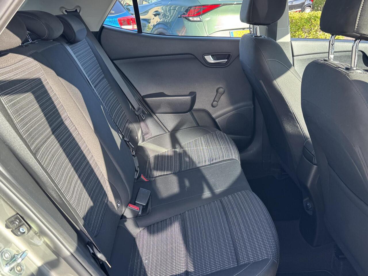 KIA Stonic 1.0 T-GDi MHEV DynamicLine Nav|Camera|Lmv