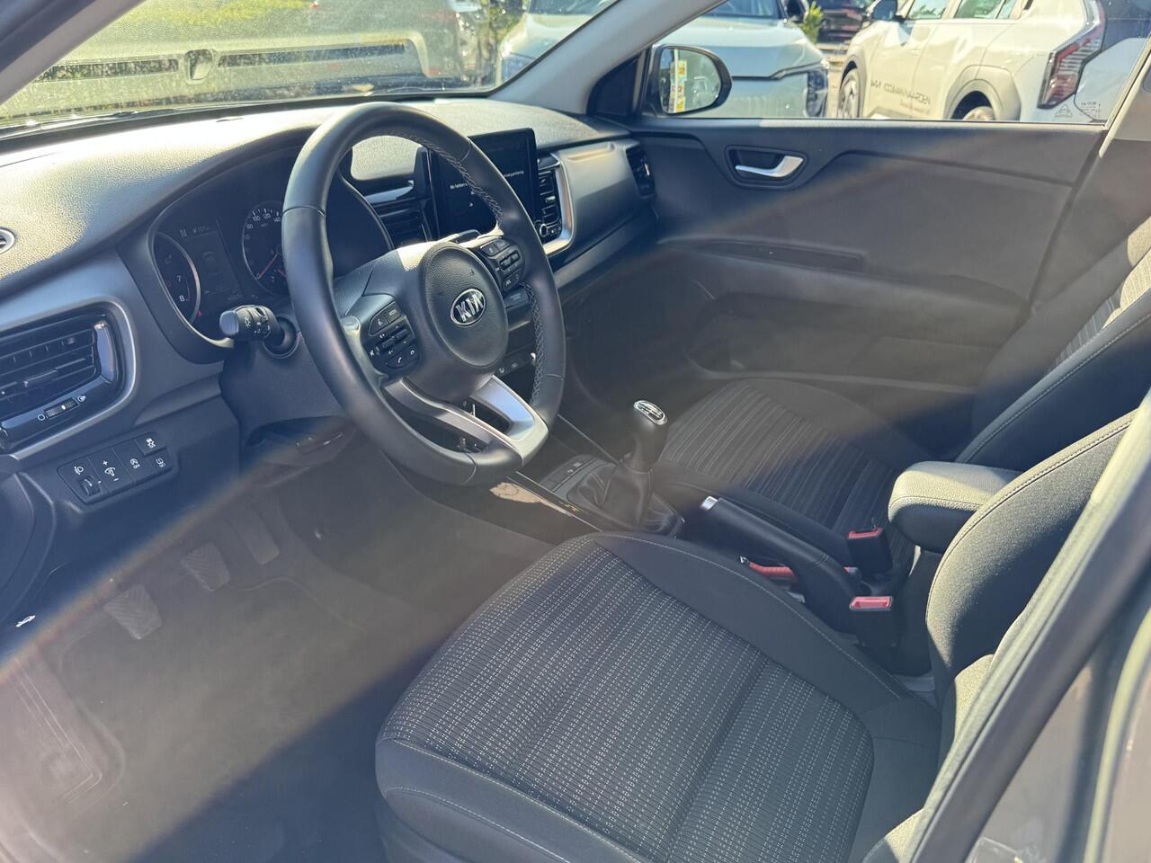 KIA Stonic 1.0 T-GDi MHEV DynamicLine Nav|Camera|Lmv