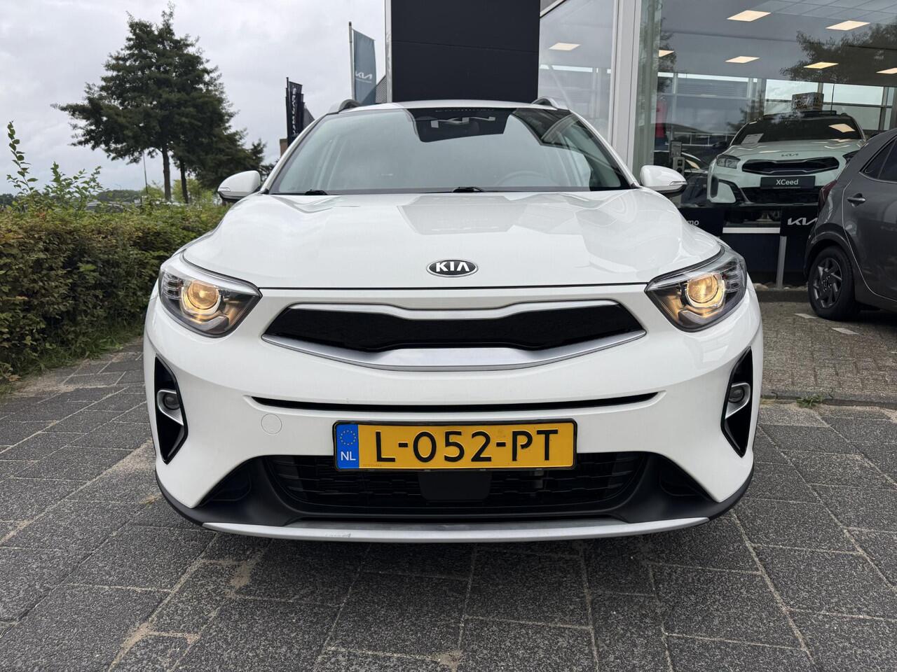 KIA Stonic 1.0 T-GDi MHEV DynamicPlusLine | Eerste Eigenaar | Climate Control | Navigatie | Apple Carplay/Android Auto | Enz...