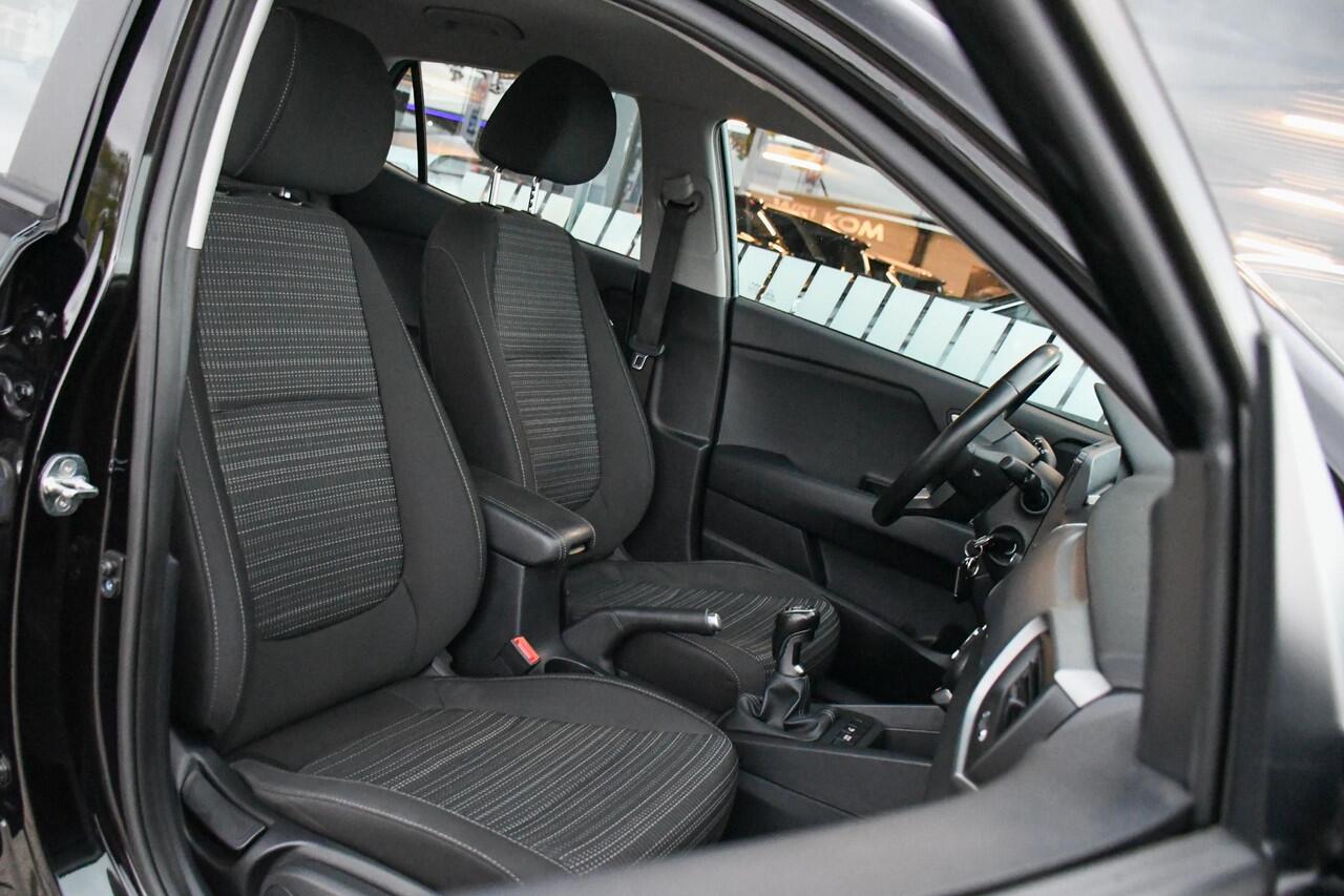 KIA Stonic 1.0 T-GDi MHEV DynamicLine APPLE CARPLAY/ DAB