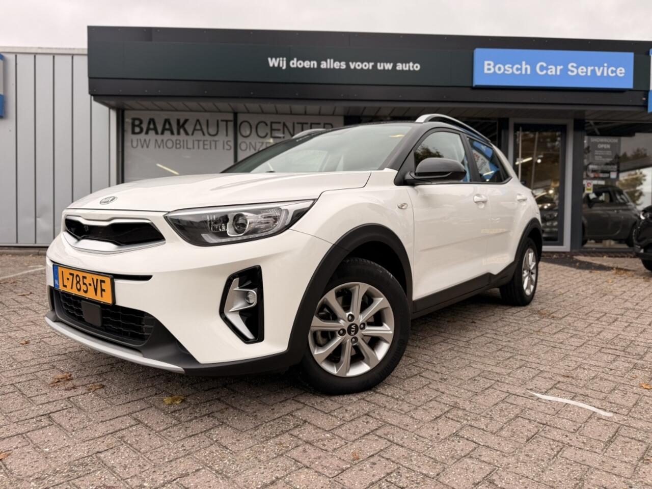 KIA Stonic 1.0 T-GDi MHEV DynamicLine | Camera | Carplay