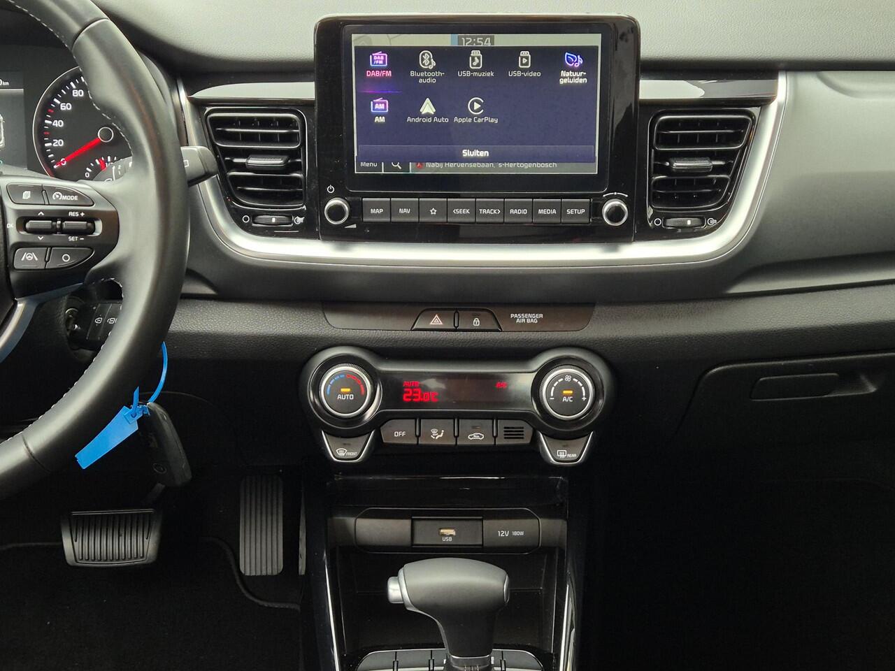 KIA Stonic 1.0 T-GDi MHEV DynamicLine | Automaat | Apple CarpPlay / Android Auto | Achteruitrijcamera | Climate Control