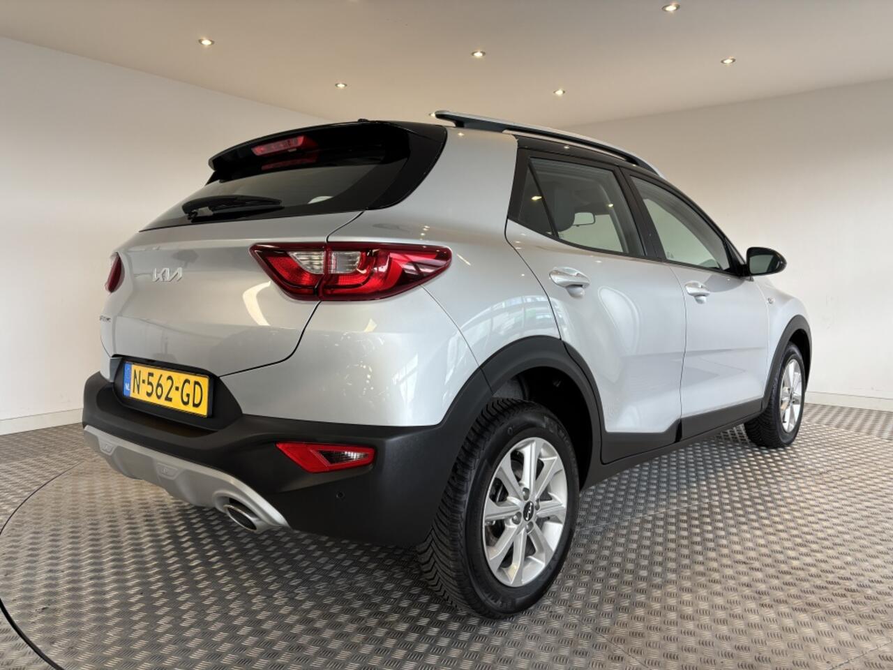 KIA Stonic 1.0 T-GDi MHEV Dynamic Line, Camera, Apple / Android