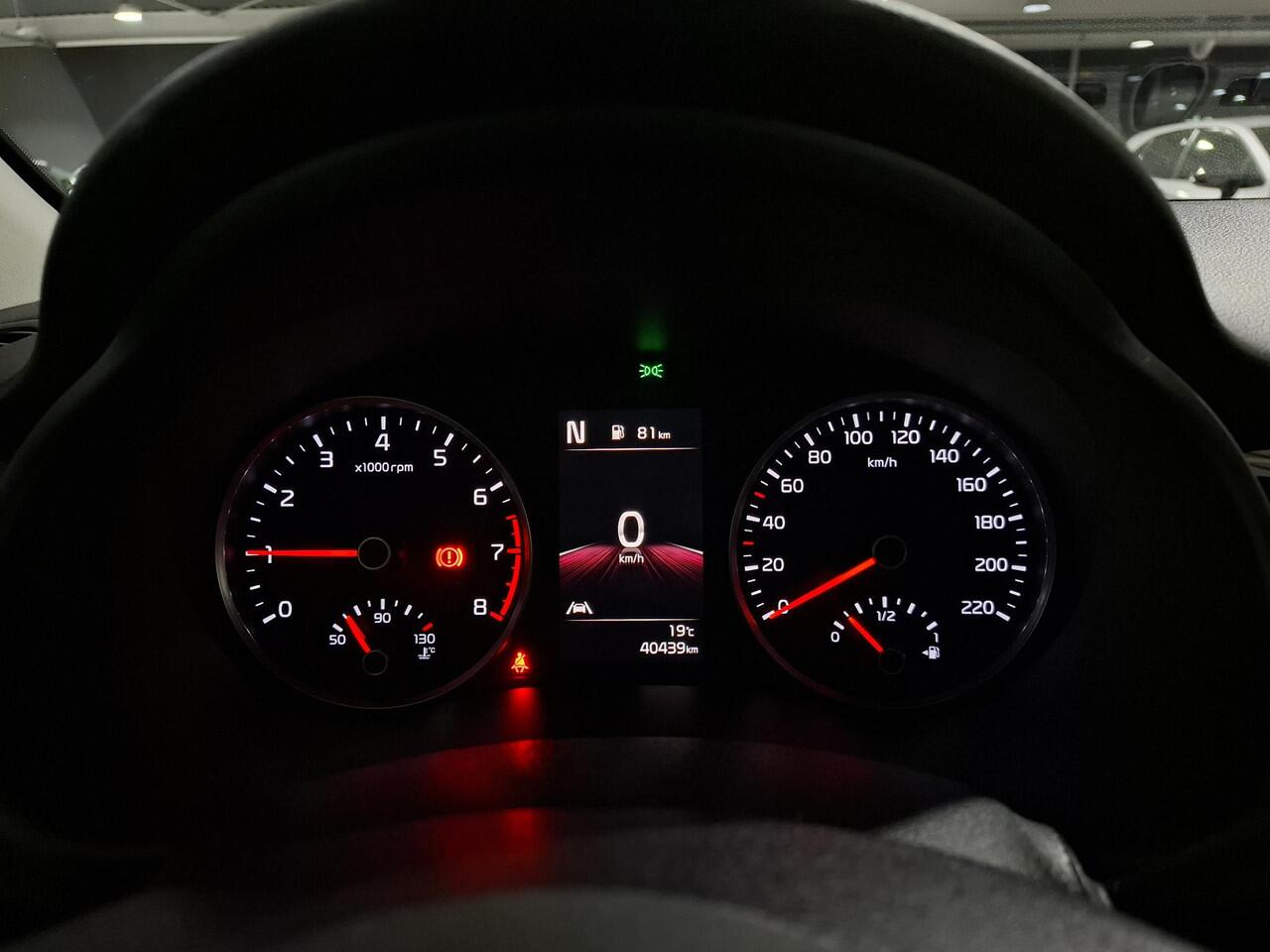 KIA Stonic 1.0 T-GDi MHEV GT-Line Stoel en stuur verwarming, Apple Carplay/Android Auto, Navigatie, Camera.