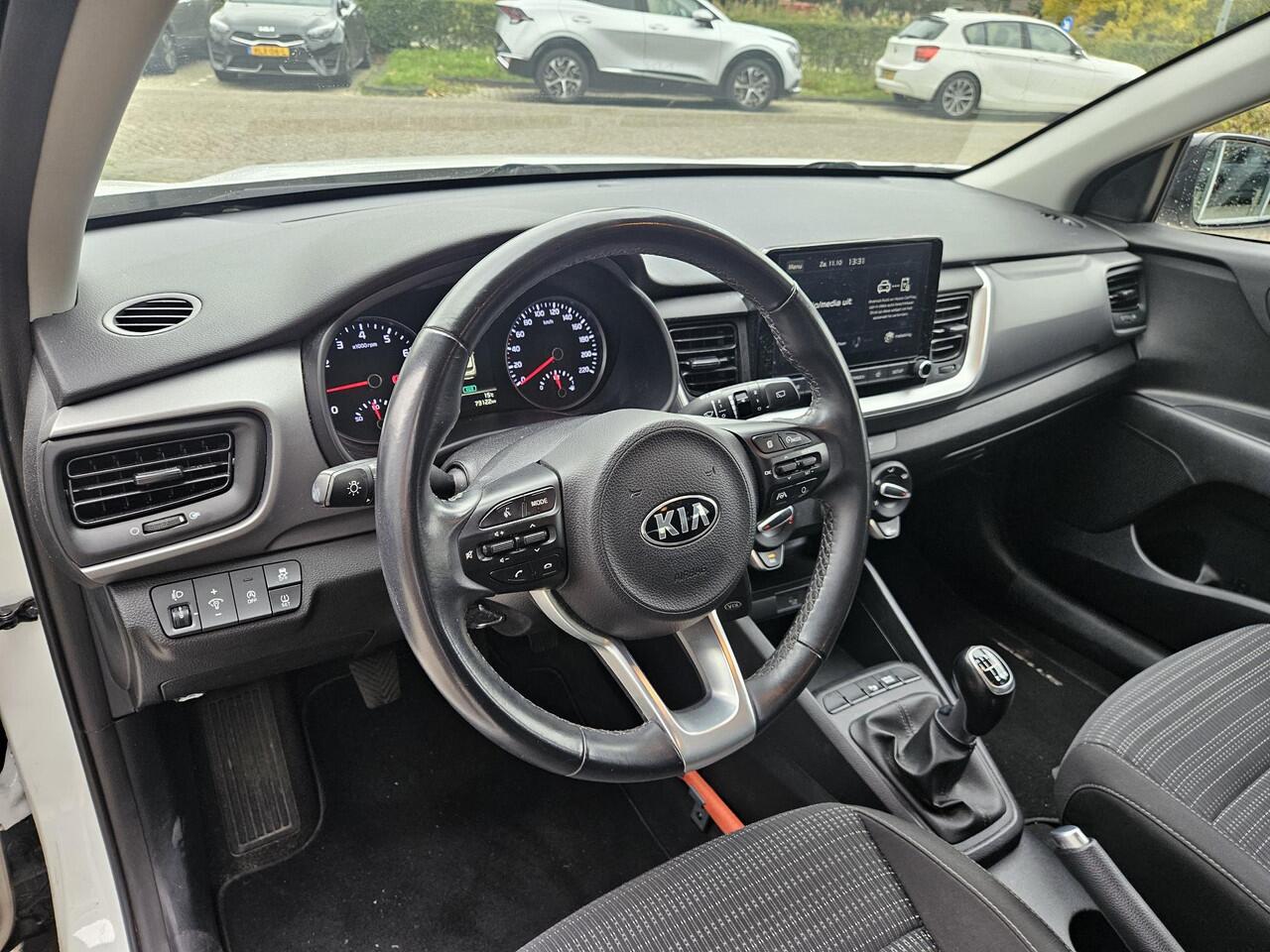 KIA Stonic 1.0 T-GDi MHEV DynamicLine Trekhaak|Lmv|Dealer onderhouden!!