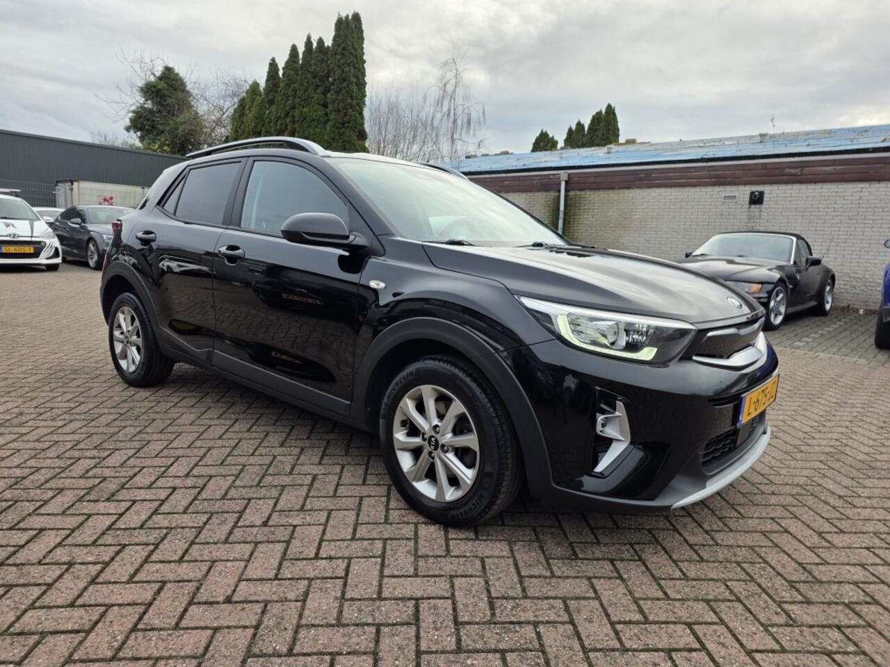 KIA Stonic 1.0 T-GDi MHEV Dyn L, navi, airco, apple carplay/andriod.