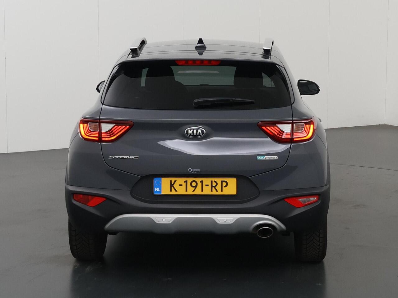 KIA Stonic 1.0 T-GDi MHEV DynamicPlusLine | Keyless | Navigatie | Parkeercamera | Apple Carplay/Android Auto | Climate Control |