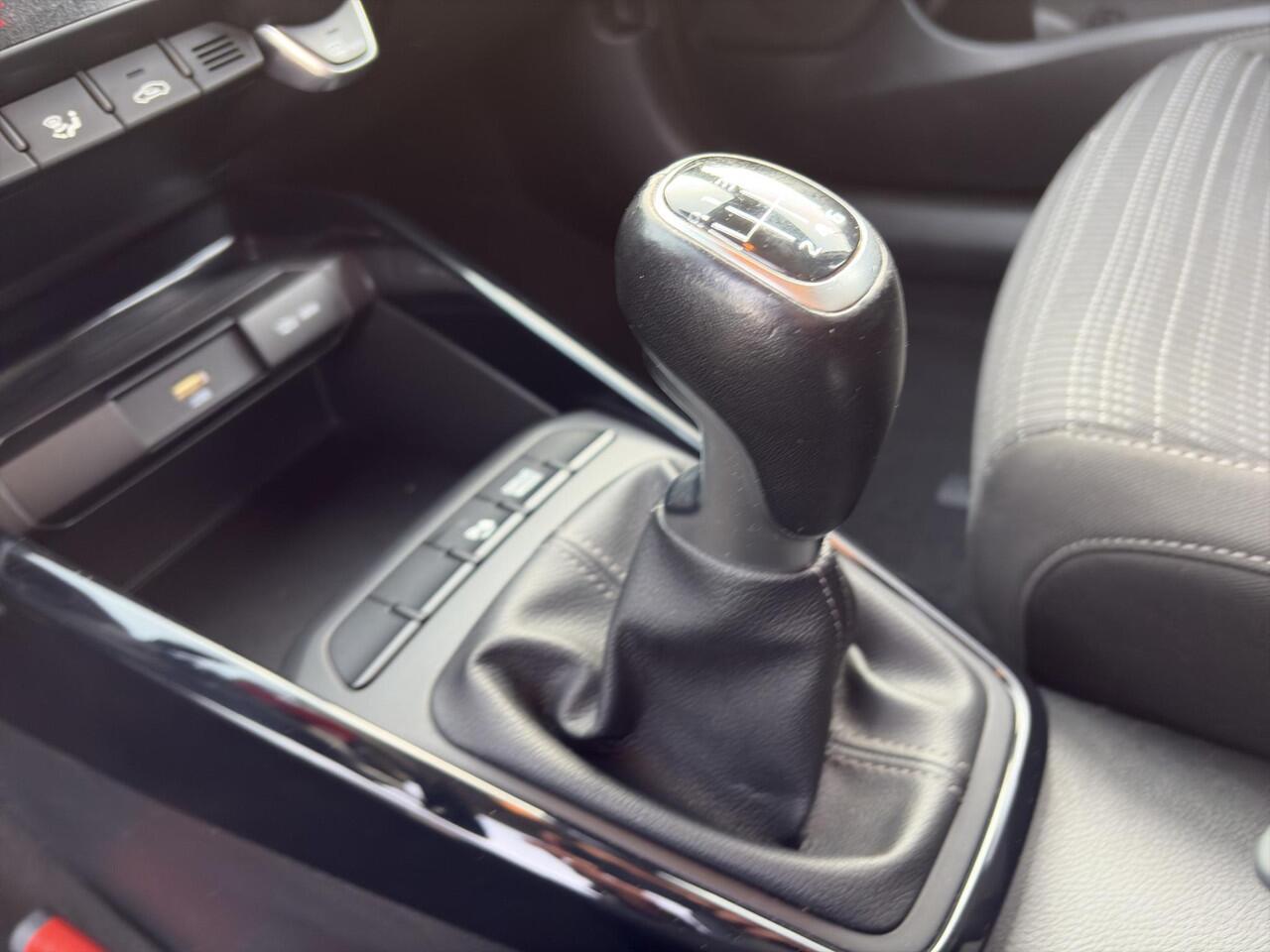 KIA Stonic 1.0 T-GDi MHEV DynamicLine