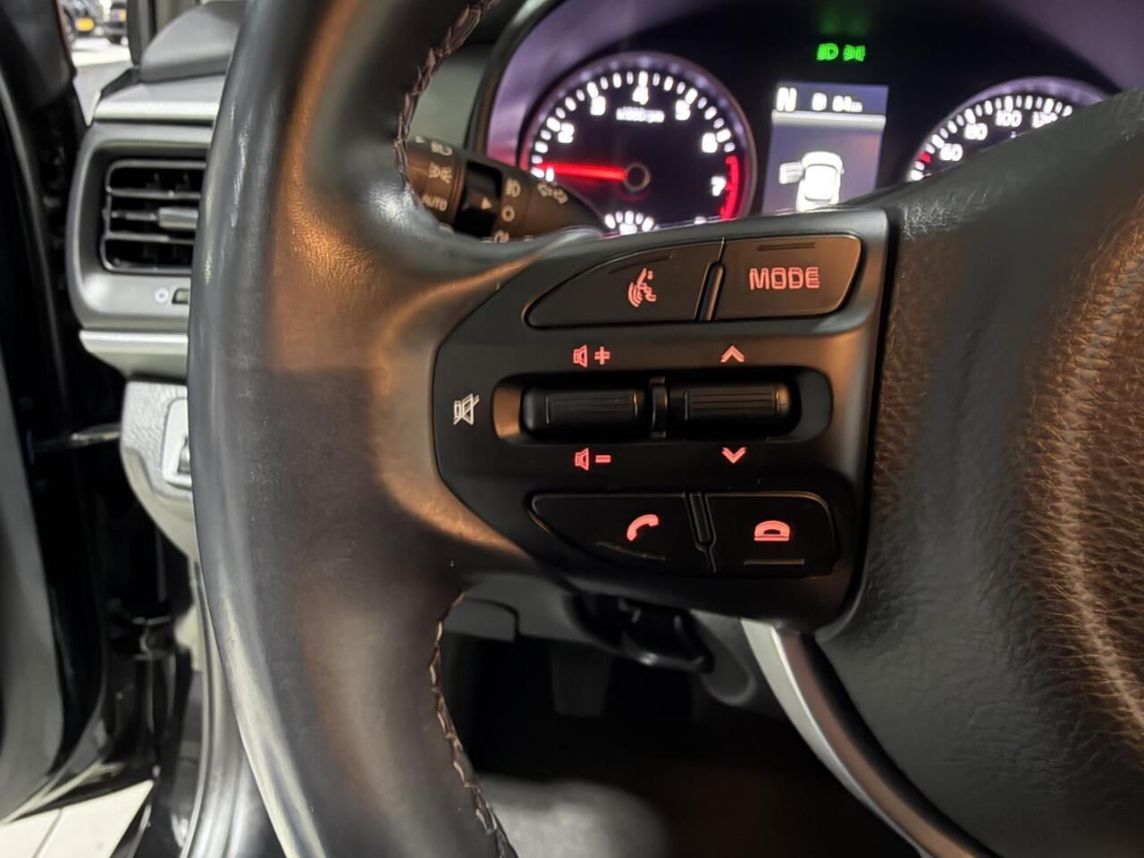 KIA Stonic 1.0 T-GDi MHEV DynamicLine Trekhaak, Apple Carplay/Android Auto, Camera.